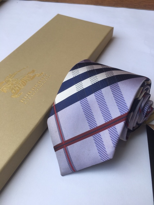 Burberry Tie hm (35)